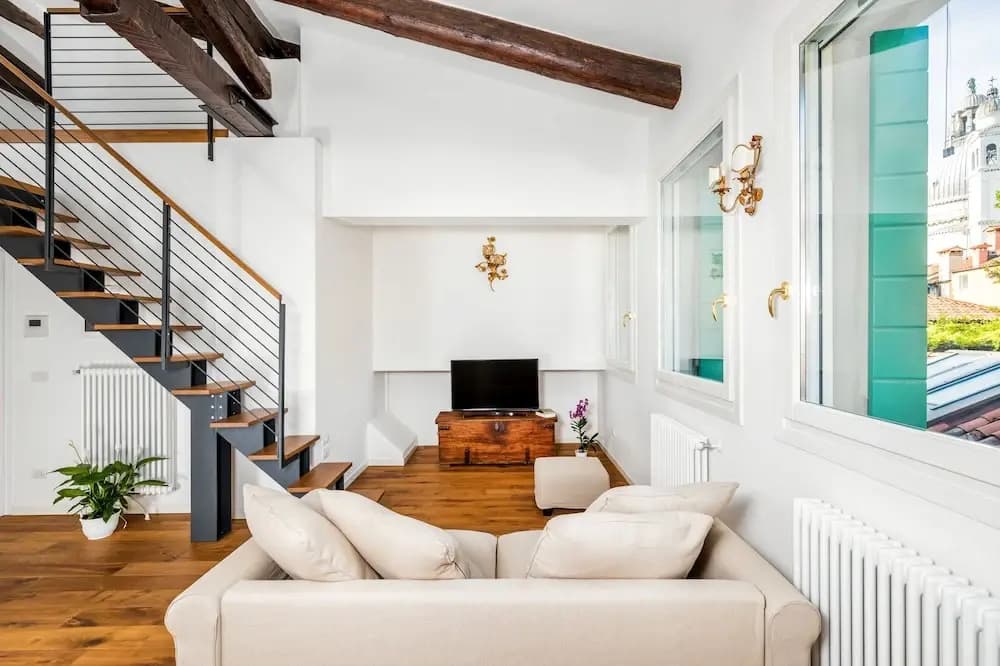 Punta della Dogana Luxury Suites - photo 11