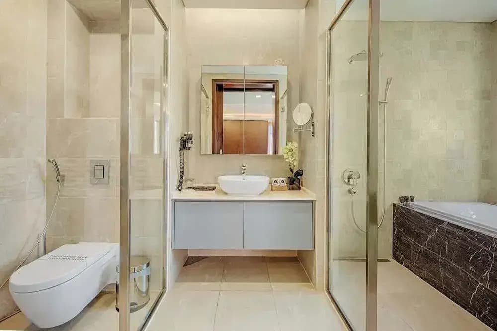 Luxe 6BR Beachfront Villa: Group Getaway Haven - photo 6