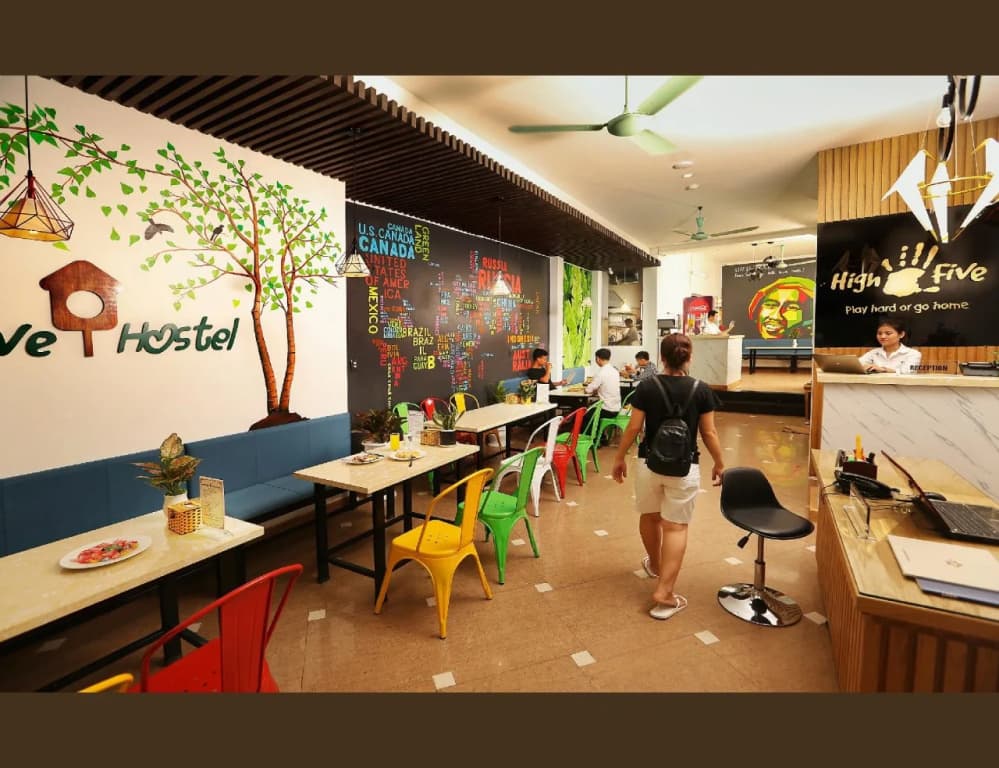 Hanoi High Five Hostel - photo 15