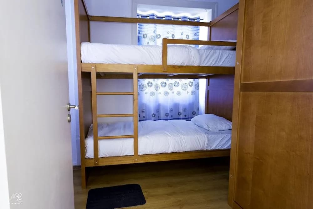 Swisslisbon Guest House - photo 4