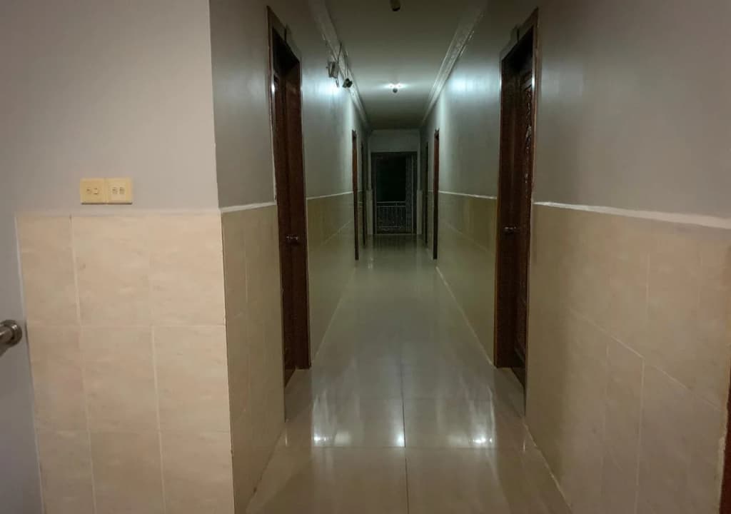 Cheata Inn - photo 11