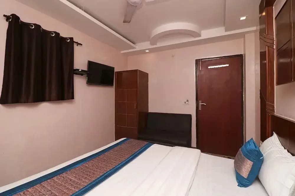 Hotel Odeon Continental - photo 2