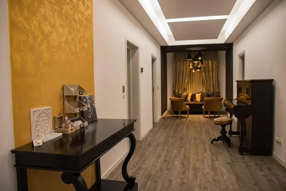 Double A Guest House - photo 10