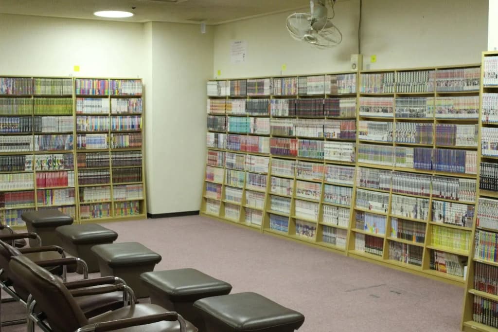Men's only Capsule Hotel Asahi Plaza Shinsaibashi - photo 11