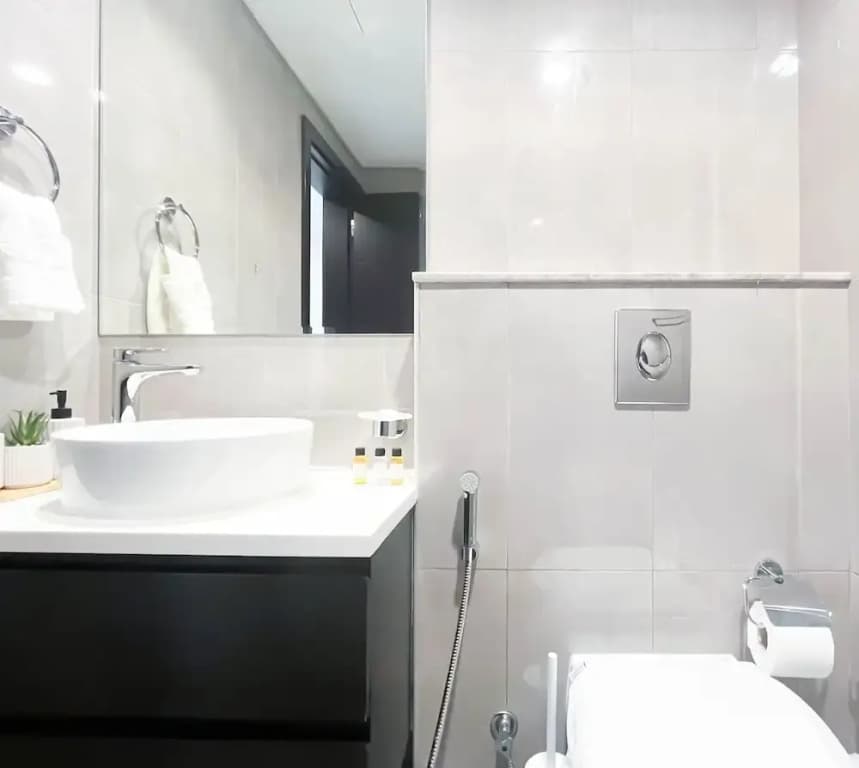Luxury 2BR in Merano Tower Stunning City Views - photo 22