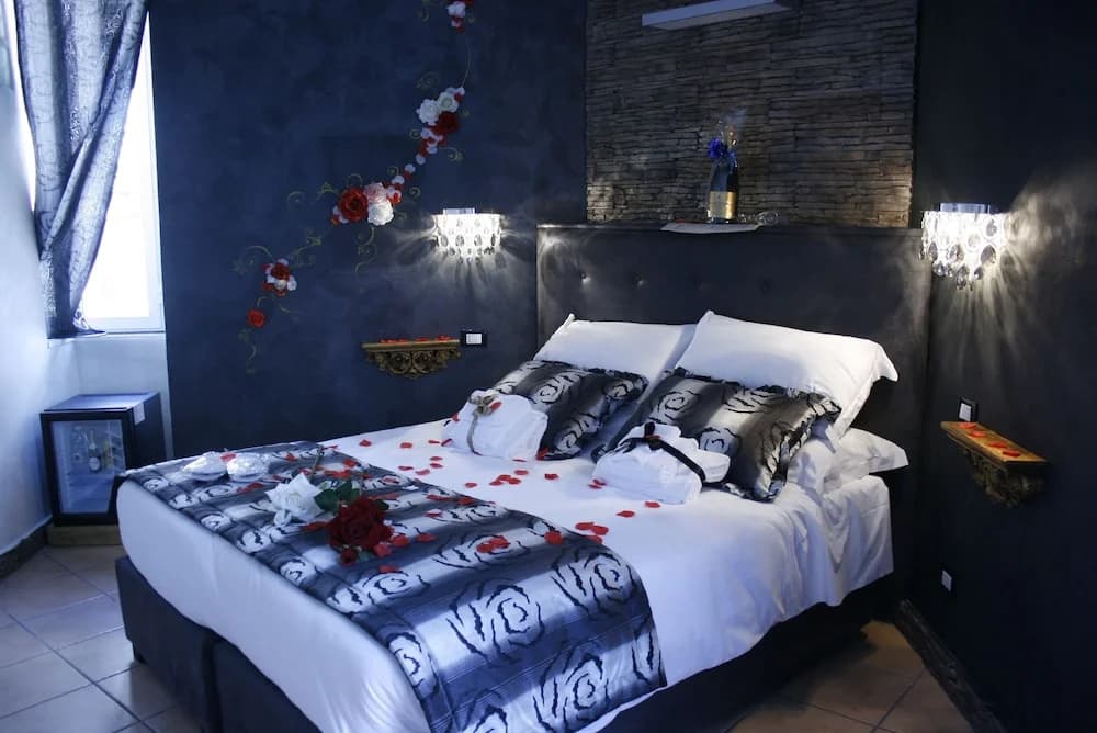 Crystal Rhome Guest House - photo 5