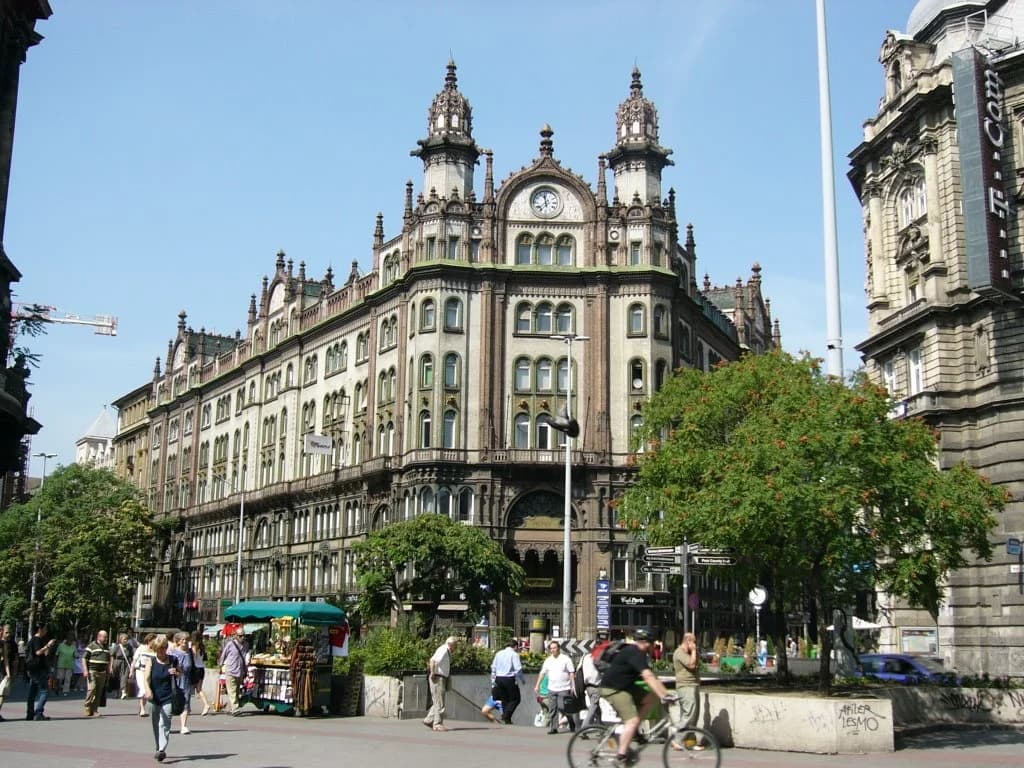 Budapest Central Apartments - photo 2