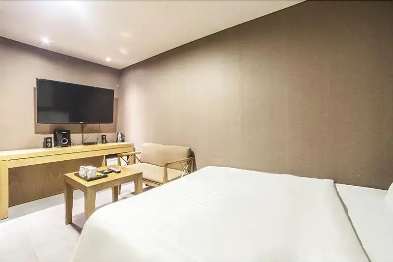 Hotel The Hue - photo 11