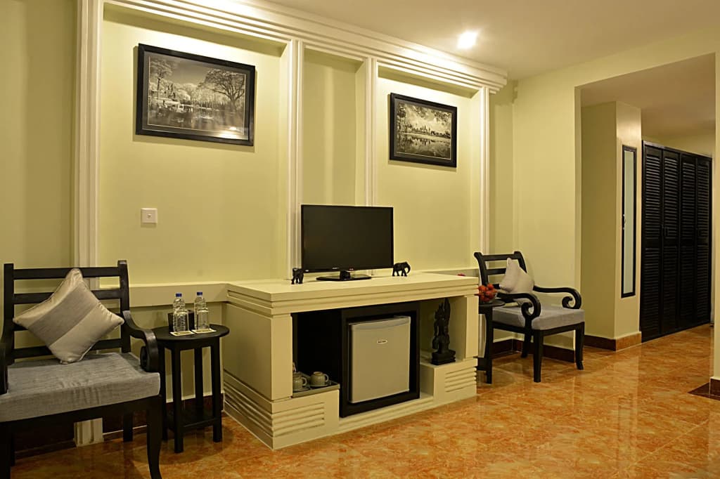 Bayon Boutique - photo 4