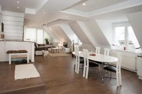 d.Five Riverside Deluxe Apartment - photo 5