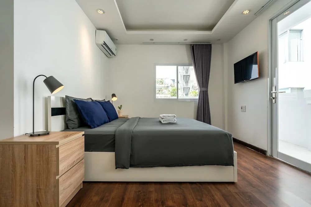 White Home - photo 11