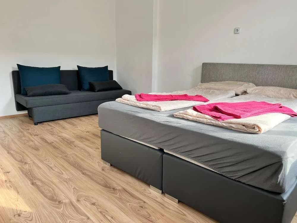 Welcoming 4BR shared Apt.-best location - photo 20