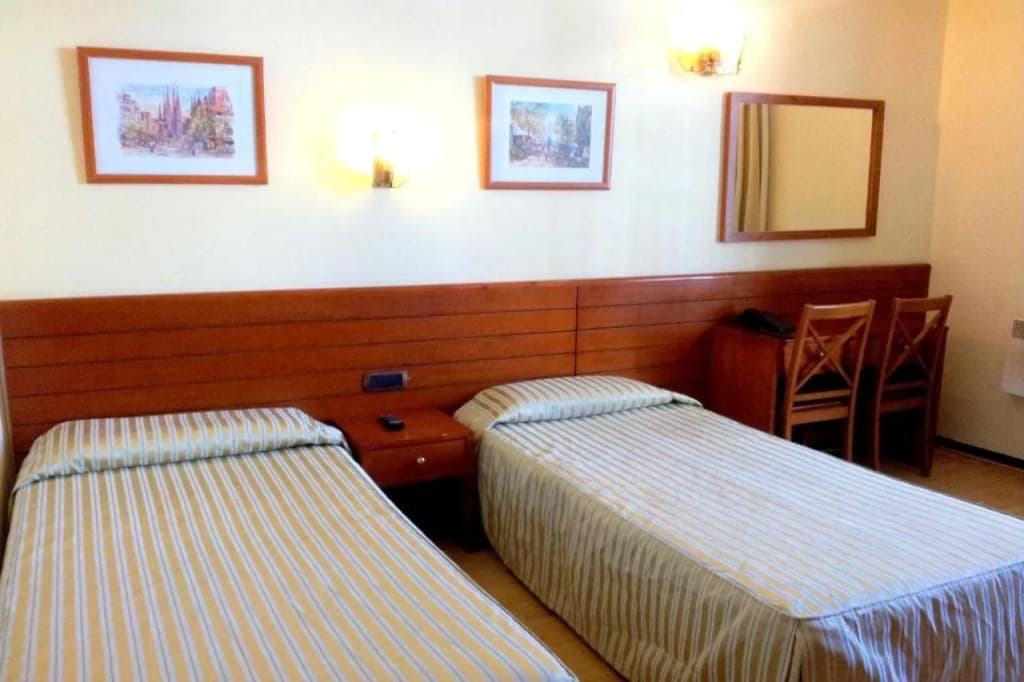 Hotel Toledano Ramblas - photo 4