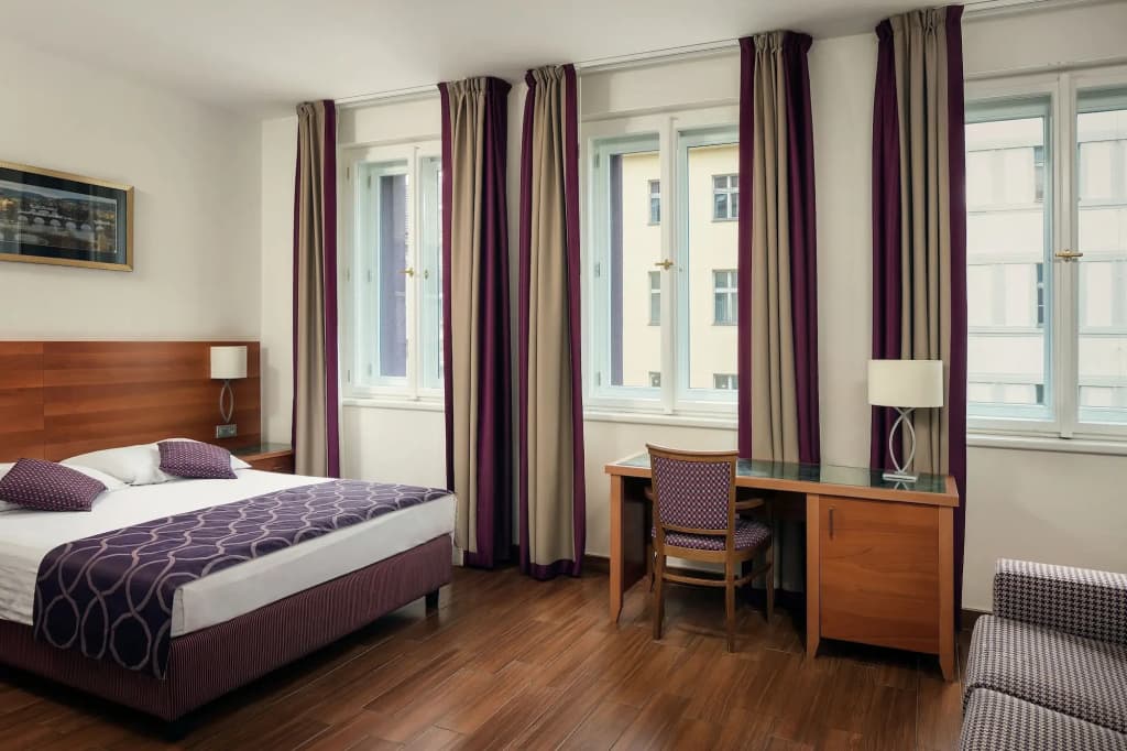 Hotel Galileo Prague - photo 14