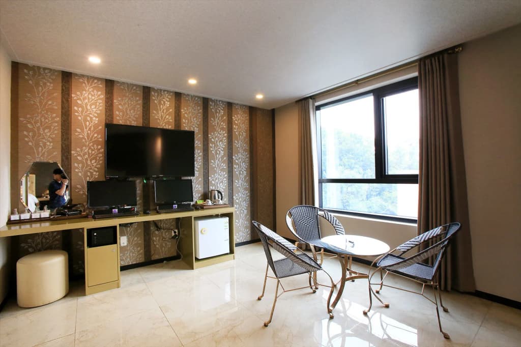 Sillim Hotel Urban - photo 25