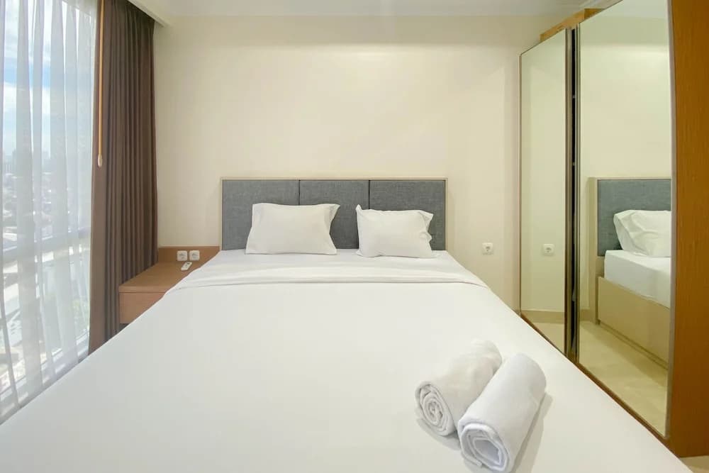 Spacious And Combined 2Br At Menteng Park Apartment - main photo
