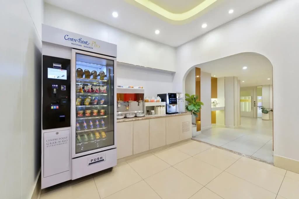 Centre Point Plus Hotel Pratunam - photo 14