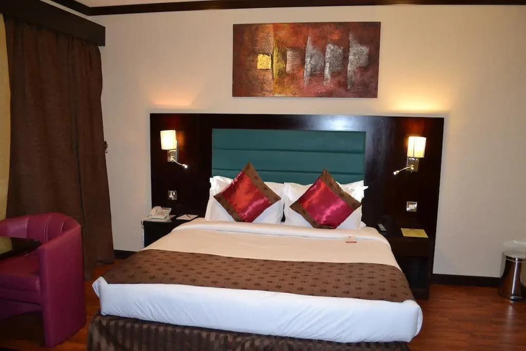 Strand Hotel Abu Dhabi - photo 18