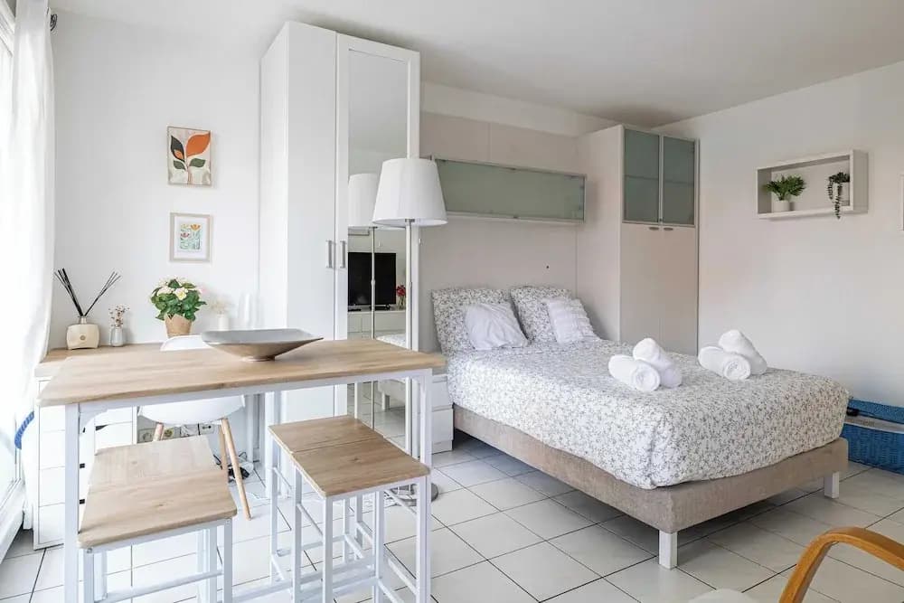 Charming Studio With Balcony & Pool -heart of Nice - photo 4
