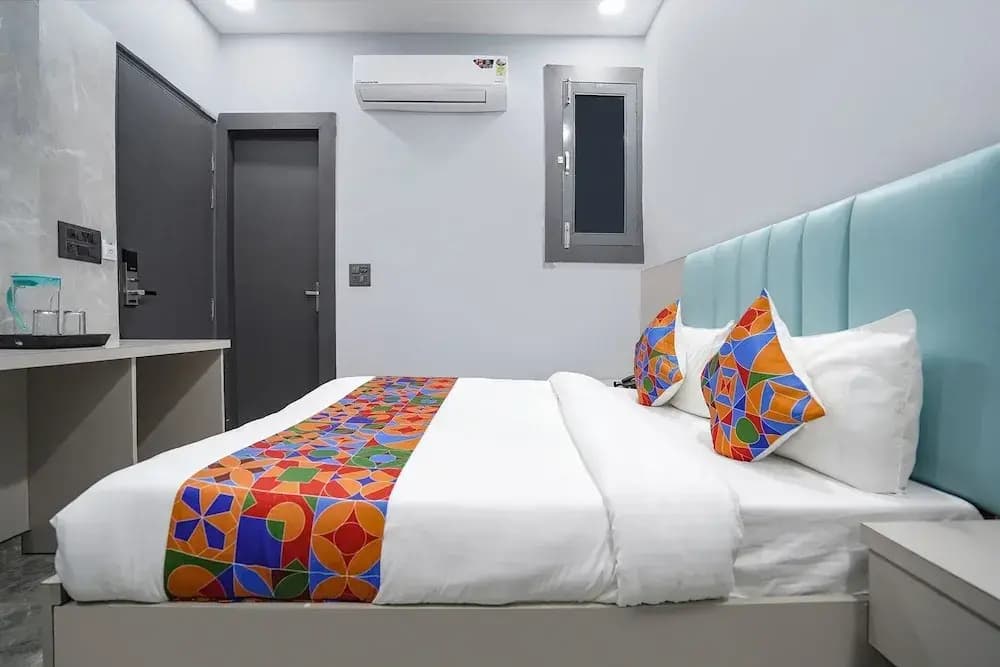 FabHotel The Royal - photo 3
