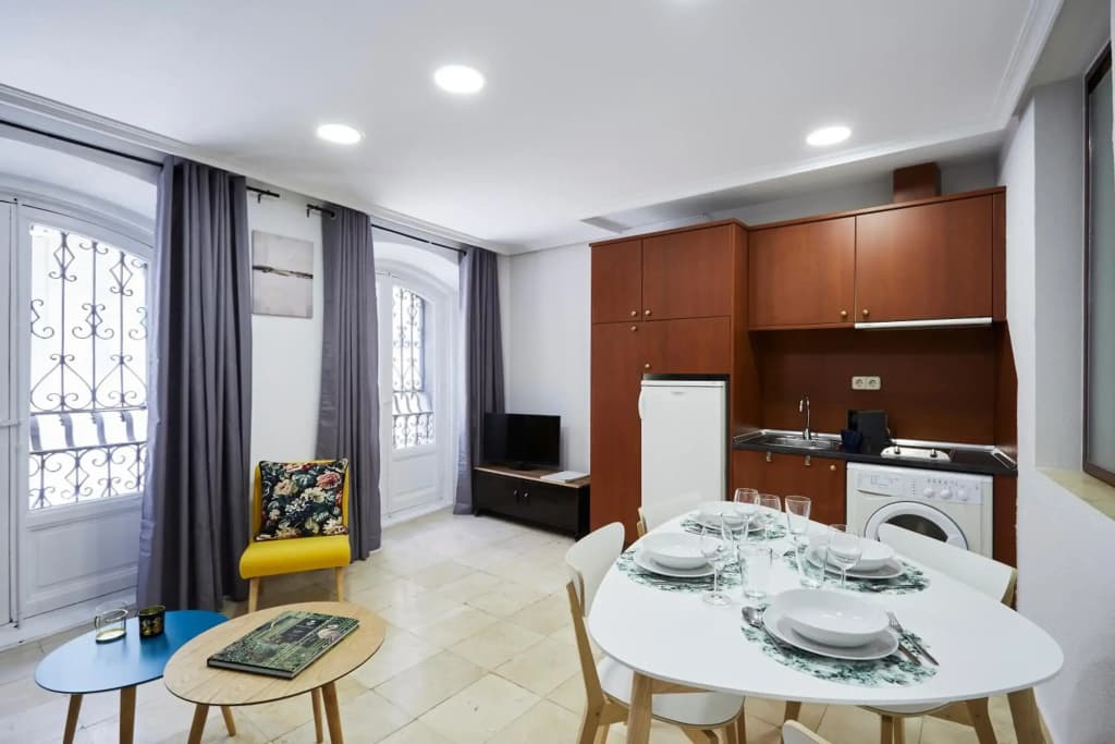 LEEWAYS APARTMENT I in GRAN VÍA - photo 12