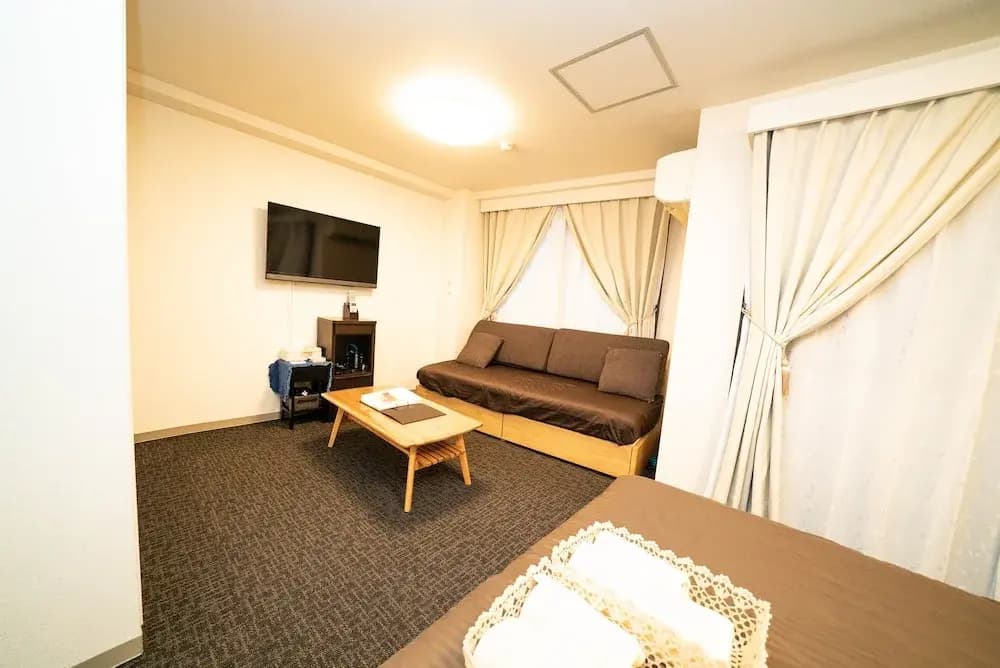 Okido Bldg Unit 602 - photo 3