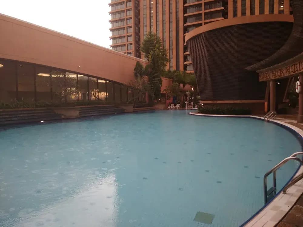 Berjaya Times Square Service Suites by Trivaa - photo 10