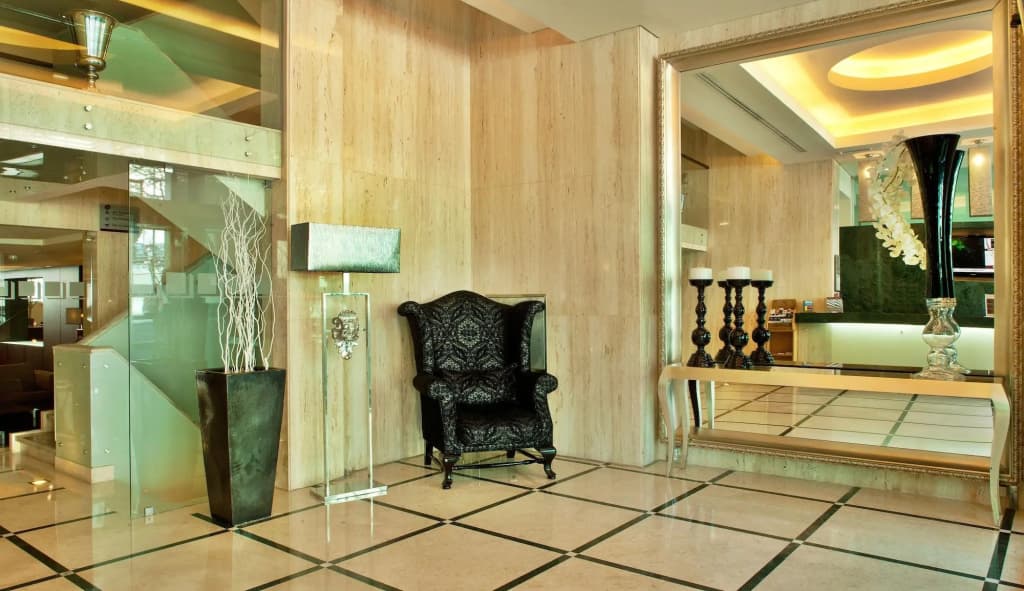 TURIM Alameda Hotel - photo 11