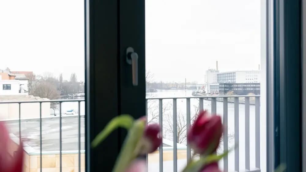 SpreeBlau Apartments - photo 6