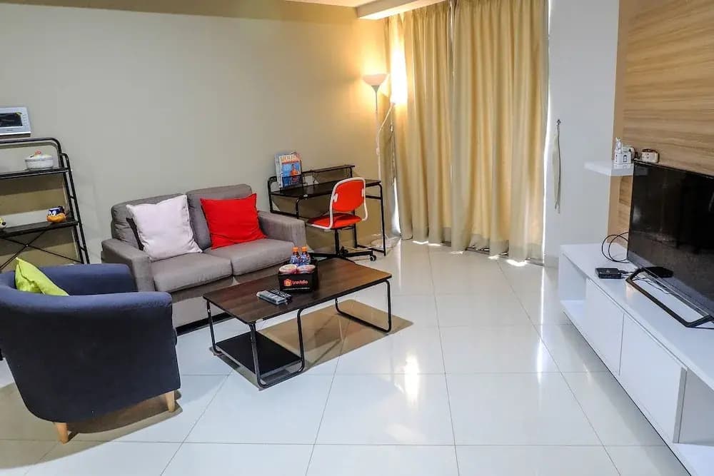 Spacious the Mansion Apartment Kemayoran - photo 2