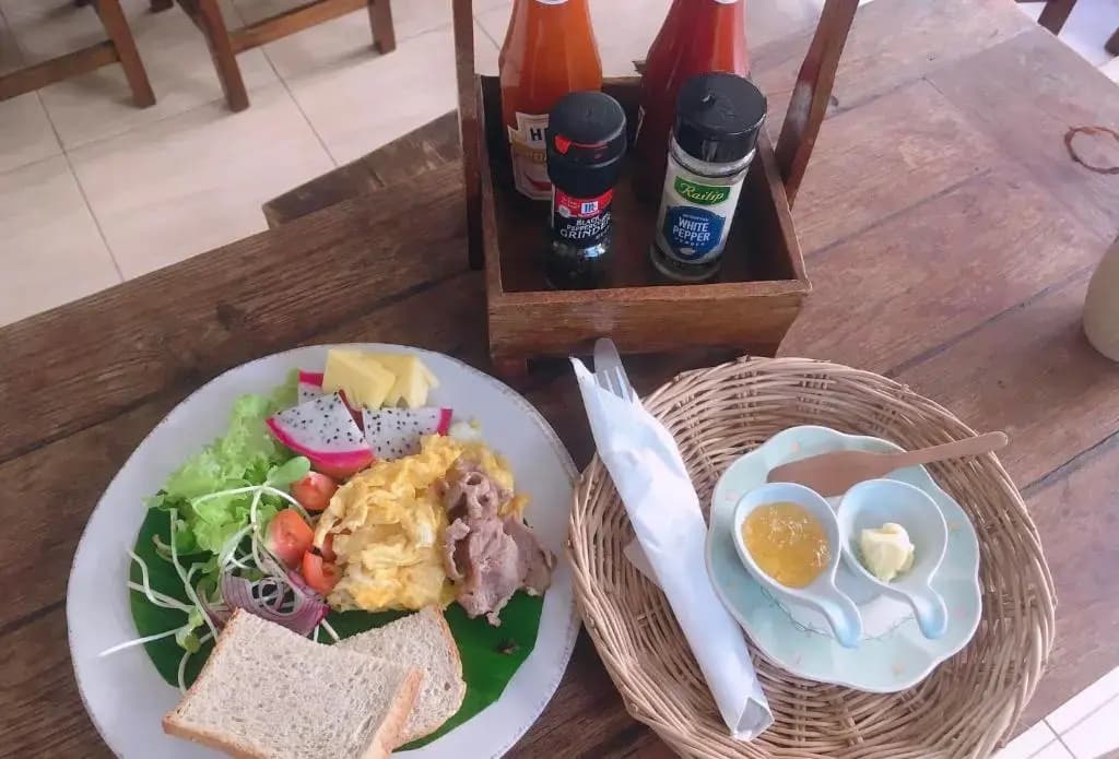 Wayside Guesthouse - photo 7