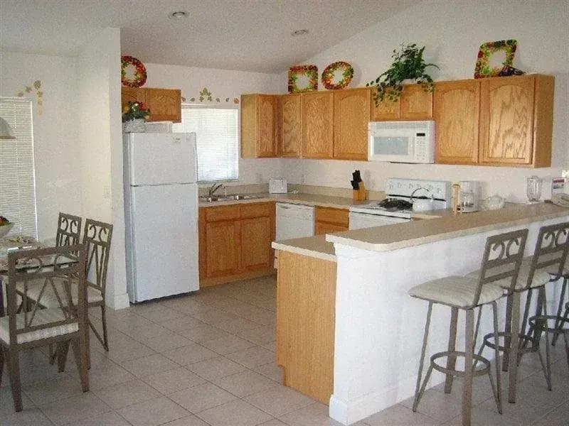 Florint Pool Homes - photo 14