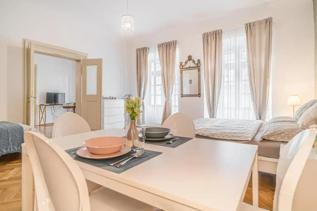 Spacious Apt at Mala Strana, Charles Bridge 3min - photo 34