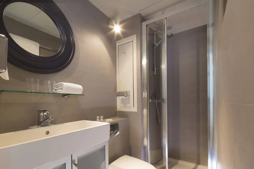 Hotel Leopold - photo 8