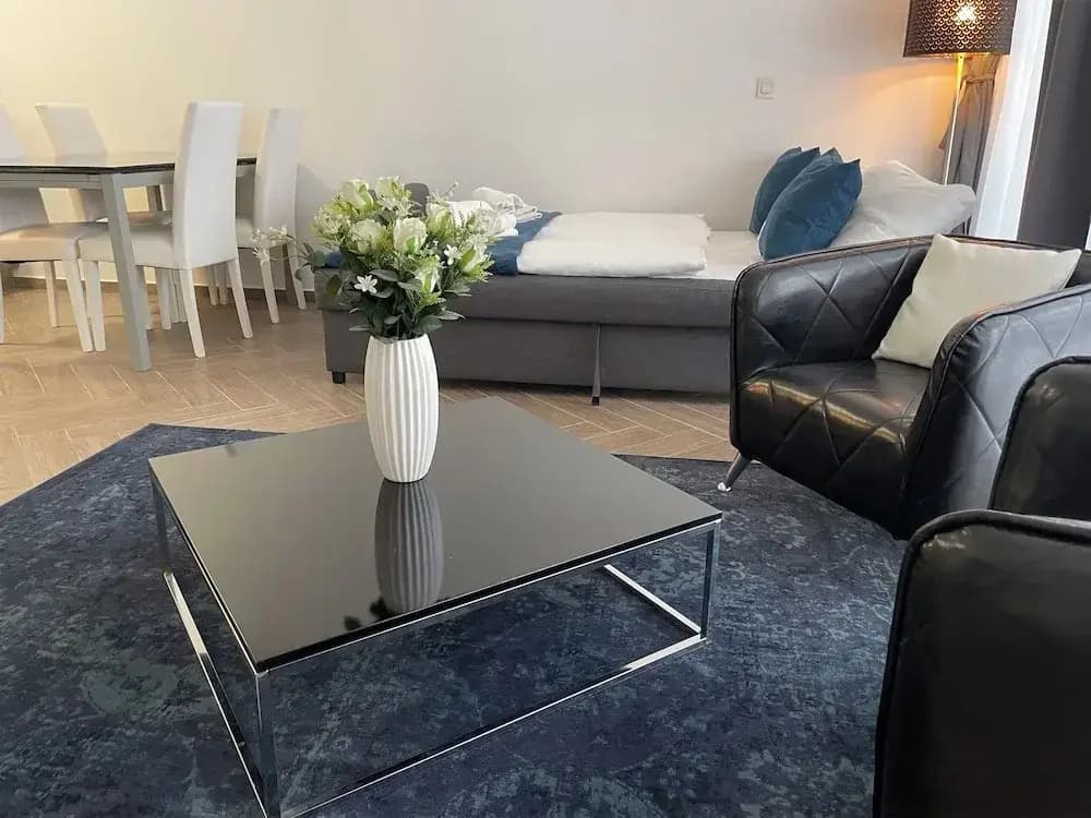 Smart Carrara Apartments - photo 11