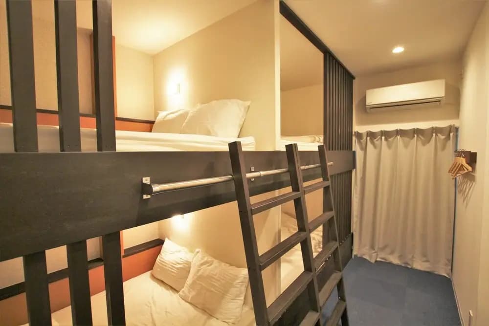 Sekai Hotel Yanagi - Hostel - photo 11
