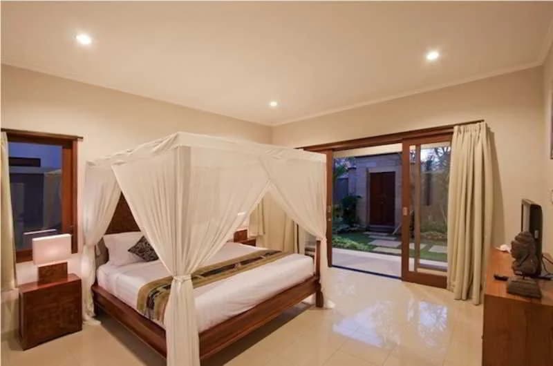 Madhya Villa - photo 4