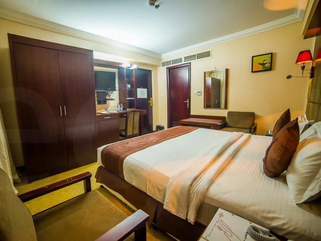 Elegance Castle Hotel - photo 7