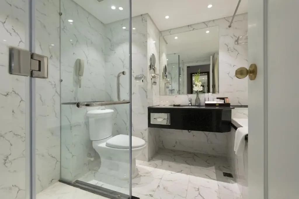 Windsor Plaza Hotel - photo 10