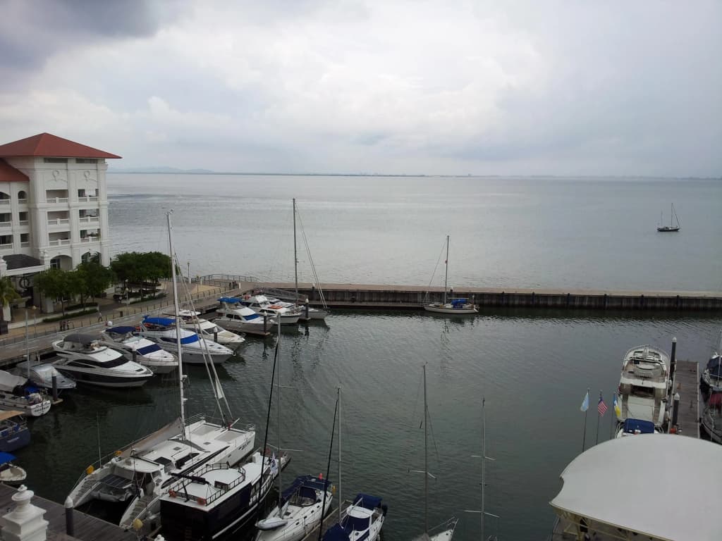 Straits Quay Marina Suites - photo 16