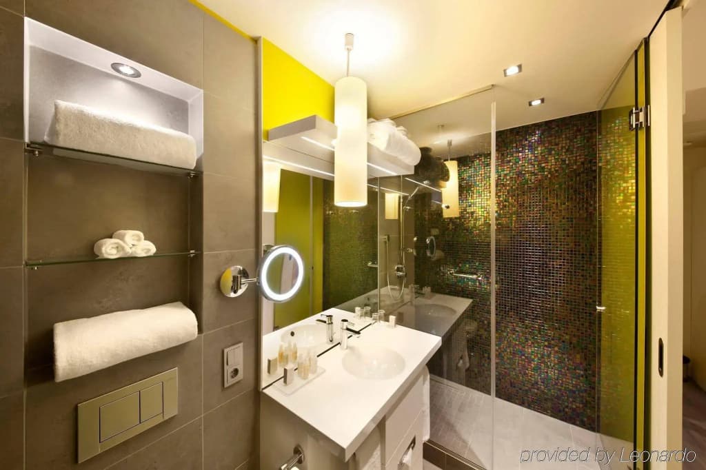 Hotel Indigo Berlin – Ku’damm by IHG - photo 9