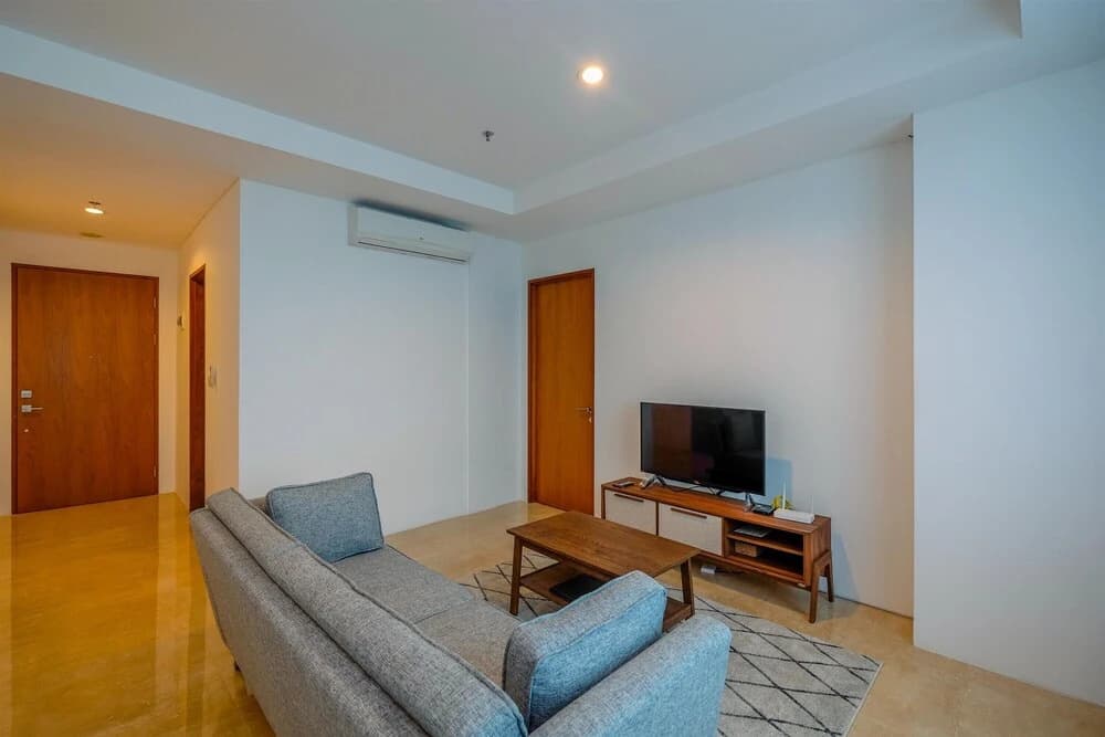 Fancy And Nice 1Br Apartment At Veranda Residence Puri - photo 3