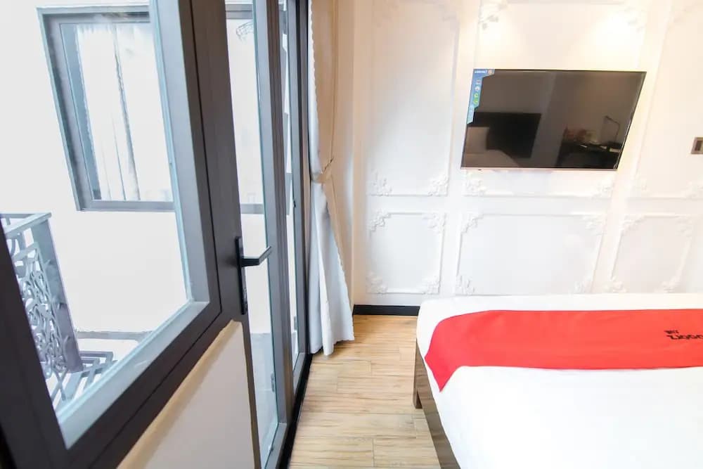 RedDoorz Plus near Ba Chieu Local Market - photo 4