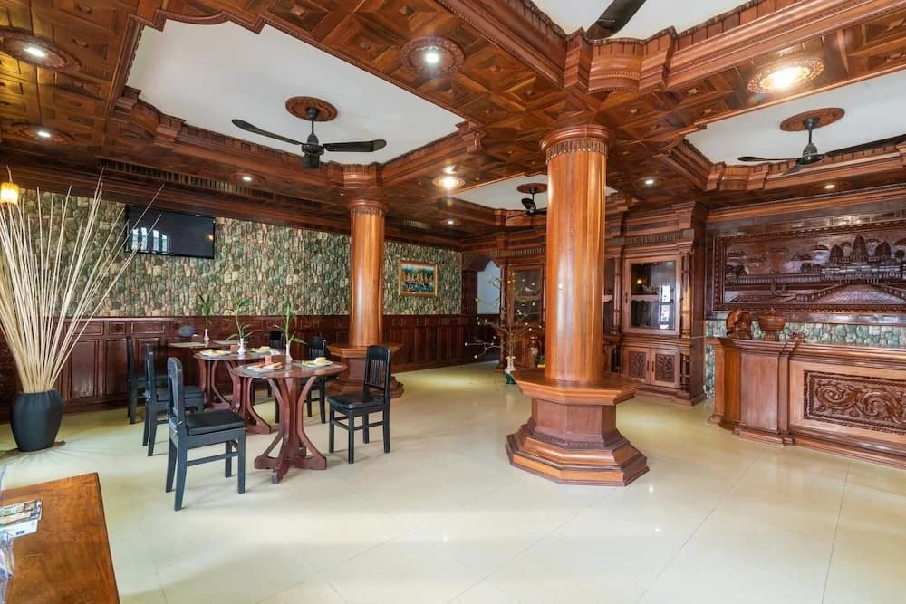 Kings Luxury Hotel - photo 15