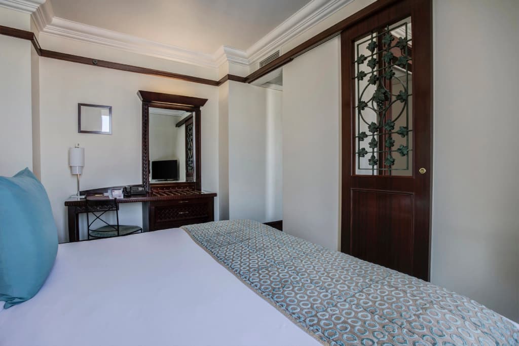 Hôtel Pont Royal - photo 43