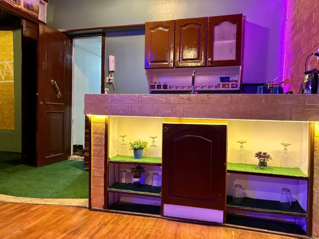 Elegant studio with private entrance with full services - photo 19