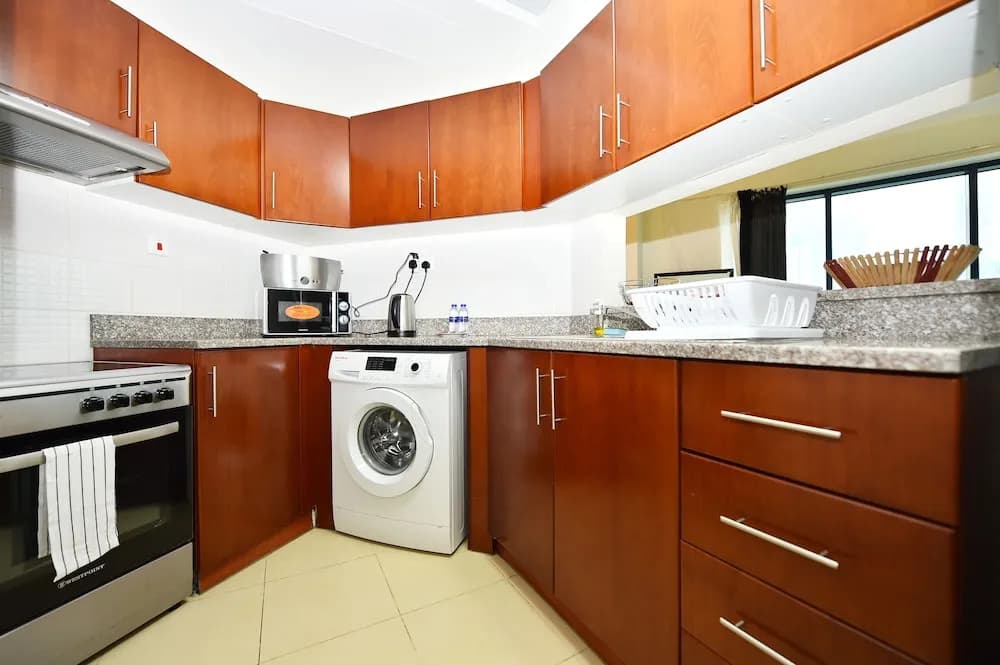 DJ - Bright spacious Studio in JLT - photo 8