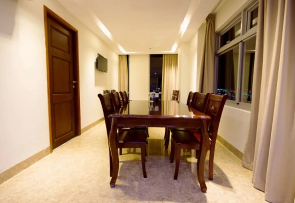 Nhat Linh Hotel Da Nang - photo 16