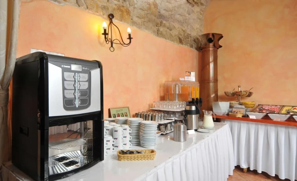 Metamorphis Hotel - photo 26