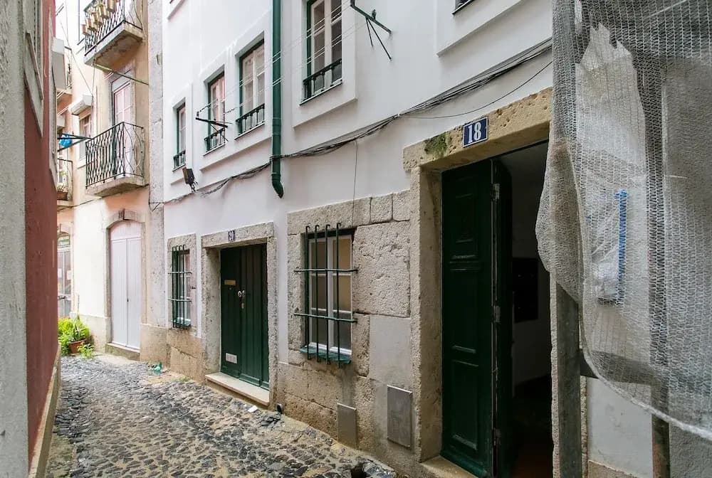 Beautiful & Unique Alfama Flat - main photo